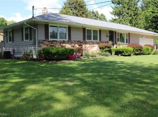 3977 Broad Vista St NW, Uniontown, OH