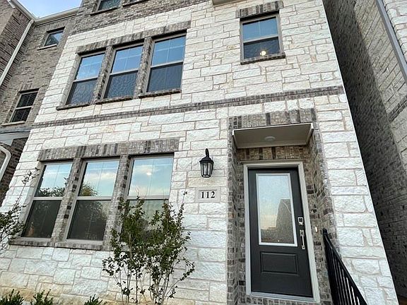 2nd image of 112 Settlers Way