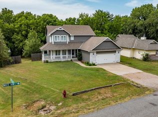 500 W White Tail St, Derby, KS 67037