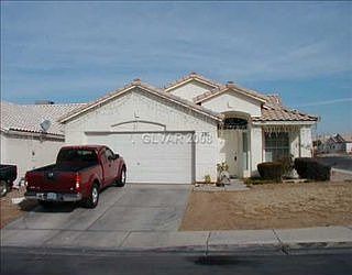 1st image of 6652 Grand Oaks Dr