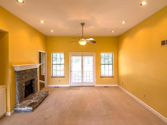 4th image of 2161 Palomar Trace Dr