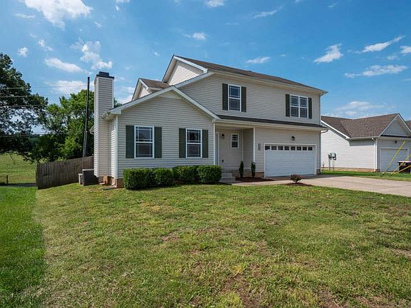 2nd image of 1320 Loren Cir