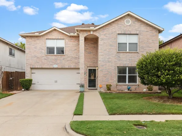 10092 Chapel Ridge Dr, Fort Worth, TX 76116