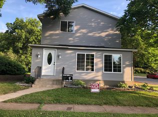 1427 Daniels Ave, Altoona, WI 54720