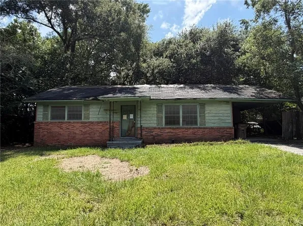 3011 W Curry Dr, Mobile, AL 36605