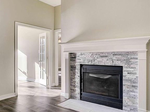 4th image of 3338 Summer Bay Dr
