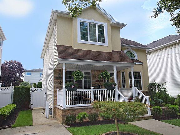3rd image of 200 Natick St