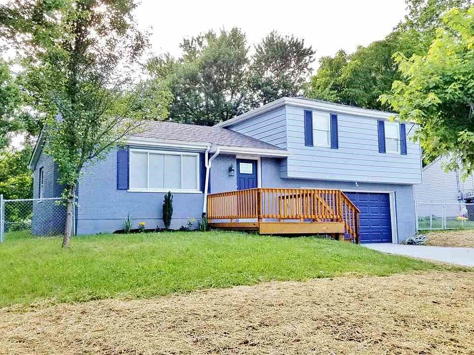 1st image of 10243 Knob Hill Dr