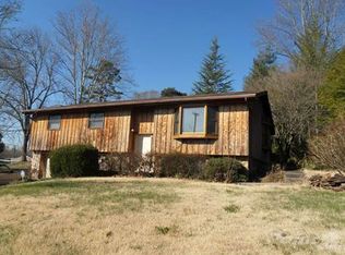 101 Mississippi Ave, Oak Ridge, TN 37830