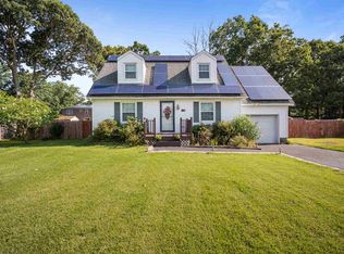 102 Seaside Ave, Egg Harbor Township, NJ 08234