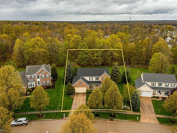 2nd image of 5180 Glenmoore Way