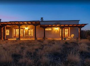 176 Haozous Rd, Santa Fe, NM 87508