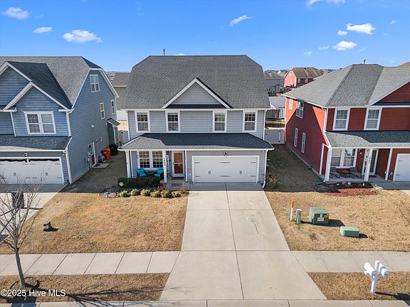 2nd image of 1403 London Street