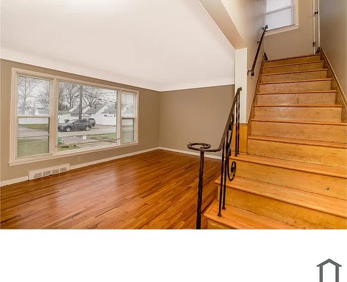 12328 Grannis Rd — Photo 14