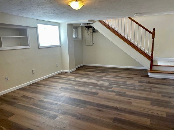 6 Williams Dr, Spencer, MA 01562
