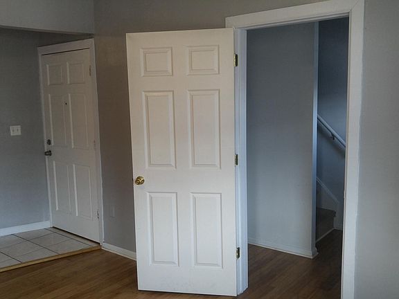 Entrance to 3rd floor from living room