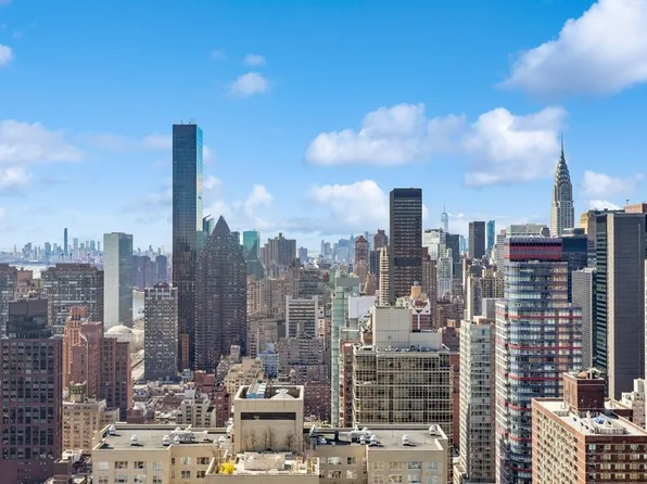 303 East 57th Street image 1 of 21