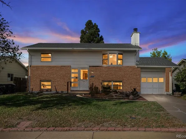 978 Nucla Street, Aurora, CO 80011