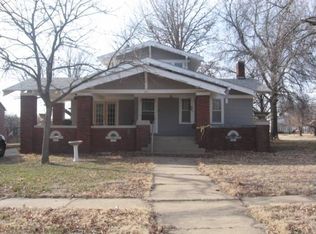 421 N Saint Nicholas St, Eureka, KS 67045