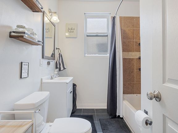 5th image of 7736 S East End Ave #2