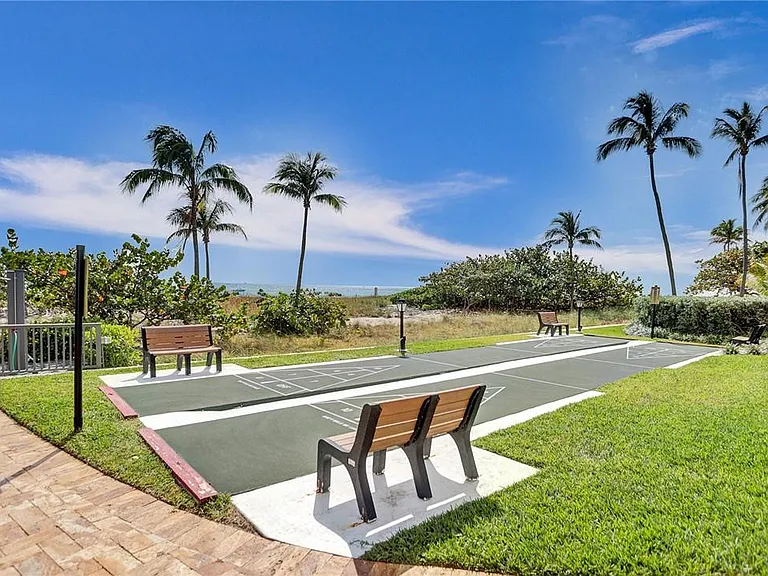 5200 N Ocean Blvd #310B — Photo 35