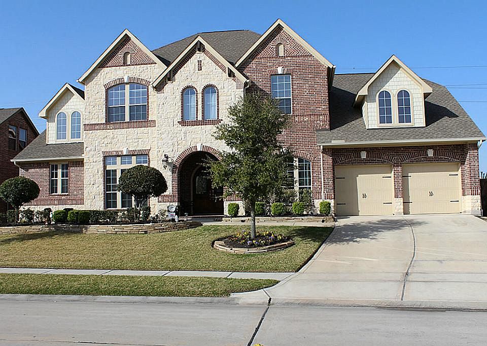 1st image of 18704 N Bee Cave Springs Cir