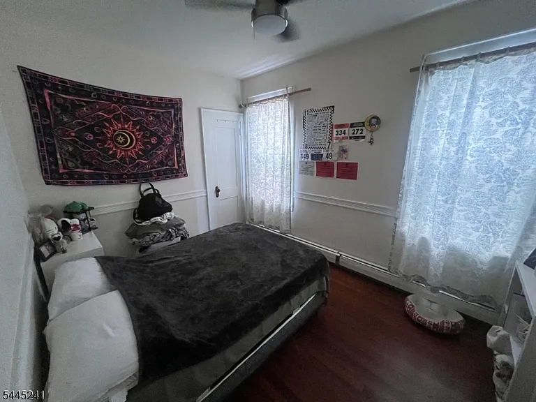 1353 Alina St #1 — Photo 9