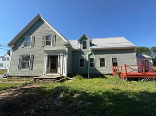 45 High St, Eastport, ME 04631