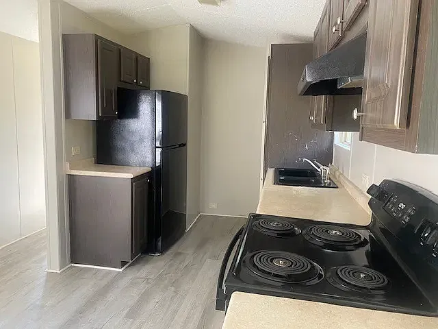 34 Luke Dr — Photo 3