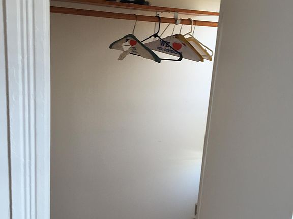 2nd image of 81 Albany Ave #2