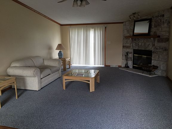 4th image of 222 Ponderosa Ln