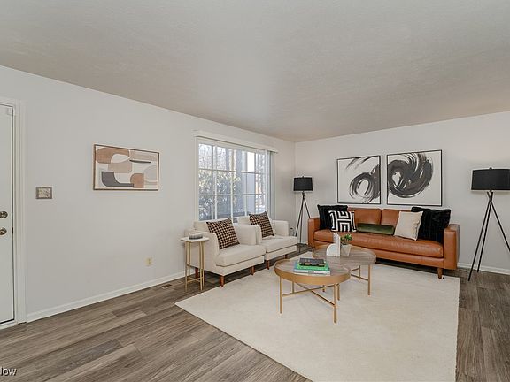 5th image of 4826 Donald Ave