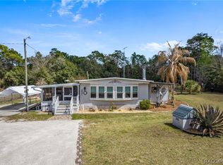 2901 S Pine Ridge Ave, Homosassa, FL 34448