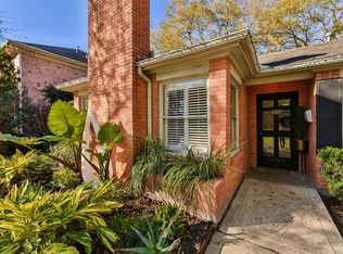 4028 Overbrook Ln, Houston, TX 77027