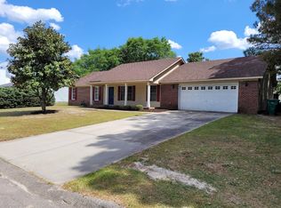 5503 Heather St, Hope Mills, NC 28348