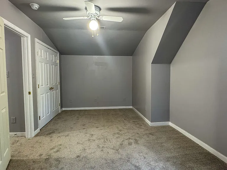 525 E Cawson St — Photo 20