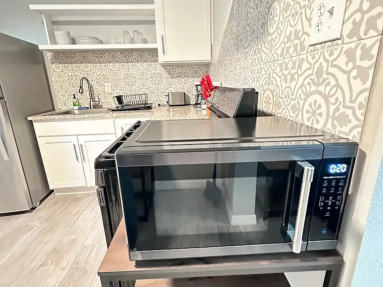 Full Kitchen