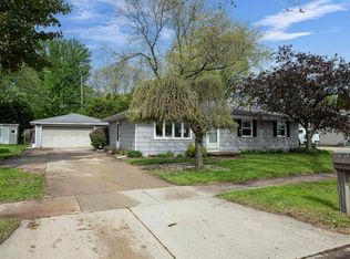 3149 N Durkee St, Appleton, WI 54911