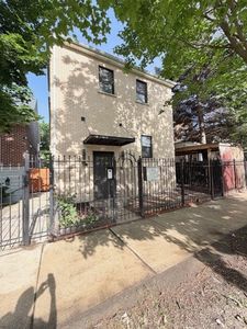 1427 N Lawndale Ave, Chicago, IL, 60651