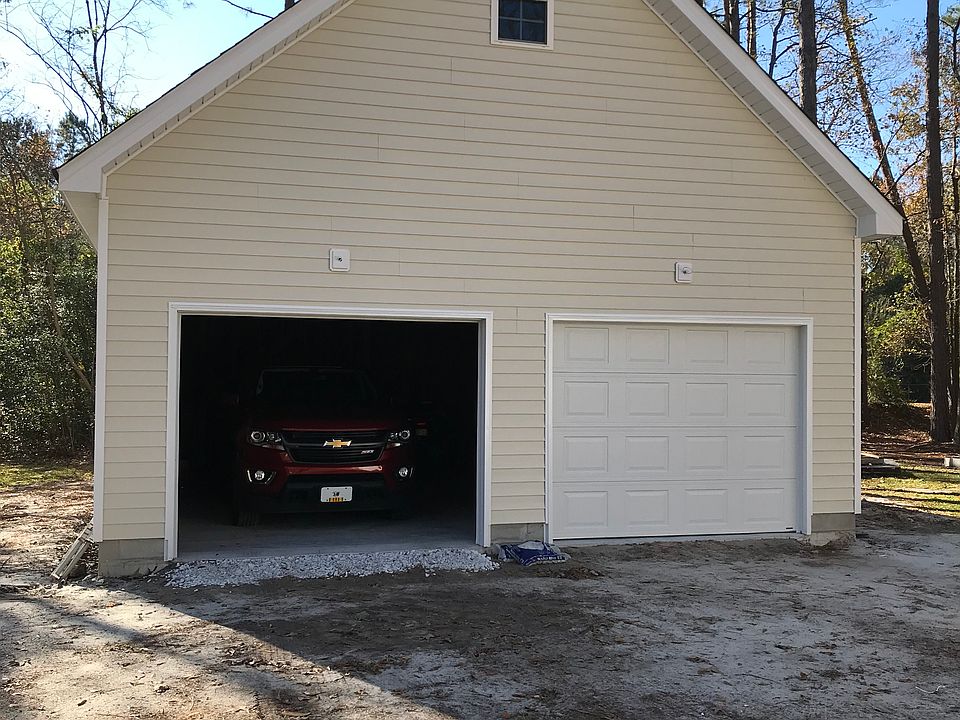 Garage/workshop