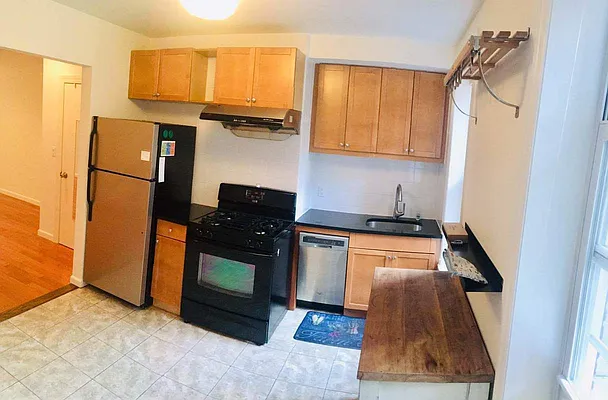 Rented by Brooklyn Real Estate Services | media 2