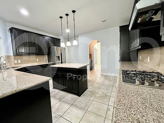 3rd image of 1205 Shearwater Ln
