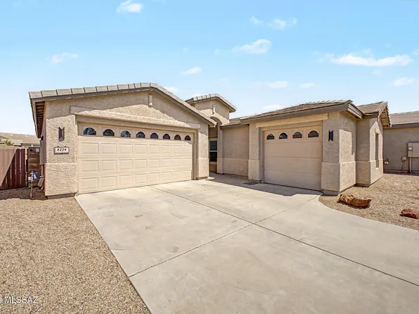 8234 N Stonehill Dr, Tucson, AZ 85743