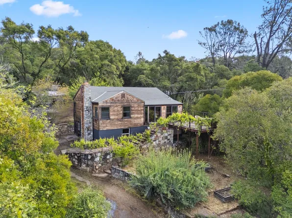 591 Hoppe Ln, Auburn, CA 95603