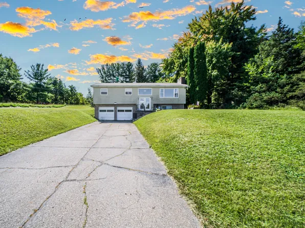 1791 W Clark Rd, Dewitt, MI 48820