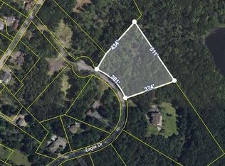 Eagles Bush Ct, Stroudsburg, PA 18360