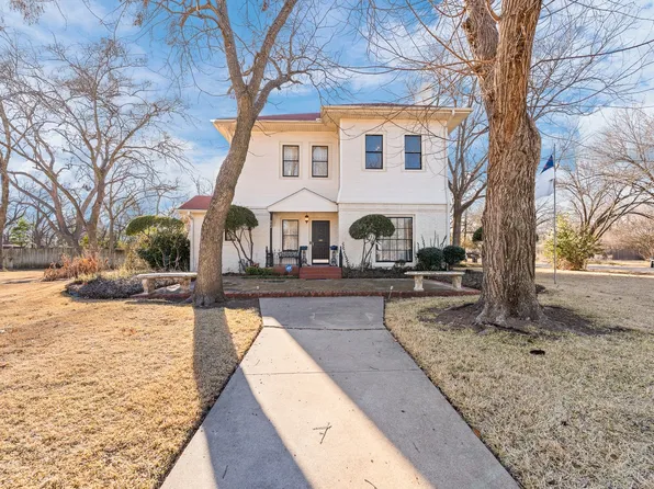 804 Prairie Ave, Cleburne, TX 76033