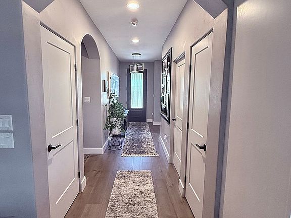 3rd image of 2842 Kelso Mesa Dr