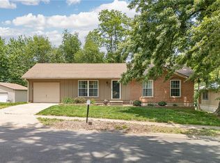 5323 University Ave, Saint Joseph, MO 64503