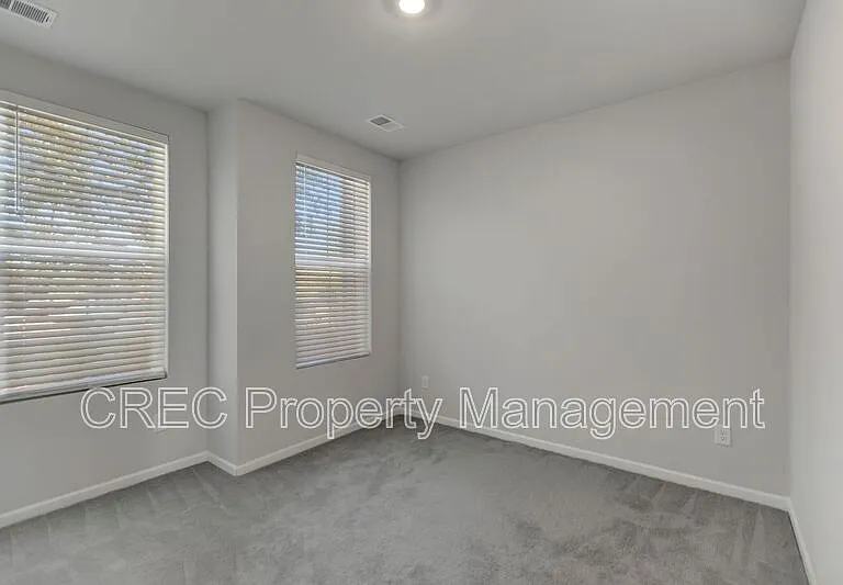 1465 Central Ave — Photo 10